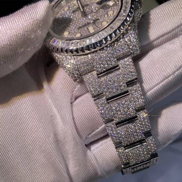 Mosang stone is full of stones, shiny watches for men and women, designer of luxury custom electronic transmission in 2023 - Image 3