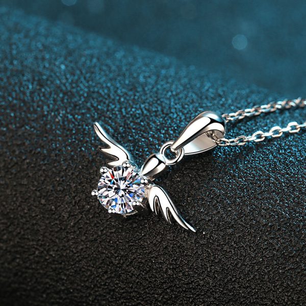 AZ125-X 18K Gold  Angel Necklace Women's pt950 Platinum Inlaid Moissanite Diamond Pendant Fashion Clavicle Chain Gift - Image 4