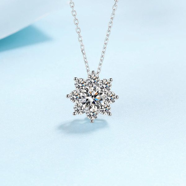 AZ745-X  S925 Sterling Silver New Luxury Full Diamond Sunflower 1-2CT Moissanite Necklace Suitable for Women's Party Jewelry - Image 5