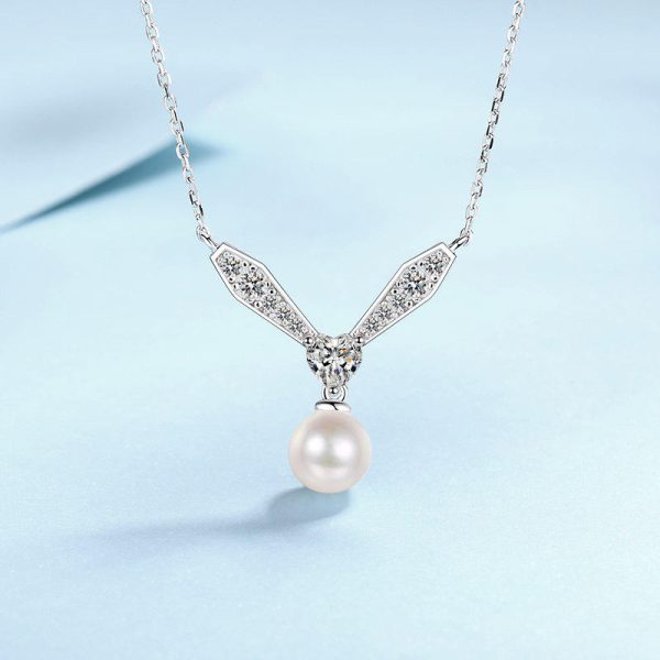 AZ794-X Fashion Luxury Classic Moissanite Diamond-set Pearl Letter V Windmill Necklace Women 925 Silver Party Jewelry Gift - Image 5