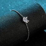 AZ049-S  Sterling Silver S925 Hypoallergenic 0.5ct Moissanite Deer Head Women's Versatile Bracelet Personalized Simple Versatile Antlers - Image 4