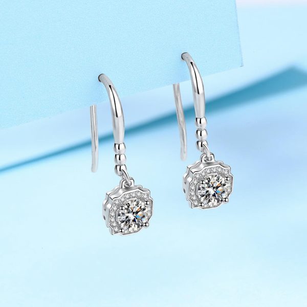 AZ180-E Fashionable Ladies Moissanite Earrings Silver Jewelry Cute Tiny Clear Moissanite Drop Earrings Gift for Girls - Image 5