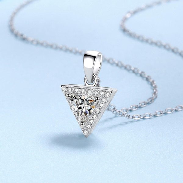 AZ651-X MoisaLuxe Official Store Moissanite Plata Sterling 925 Silver ITriangular Inlaid Moissanite Pendant Necklace For Women Jewelry - Image 4