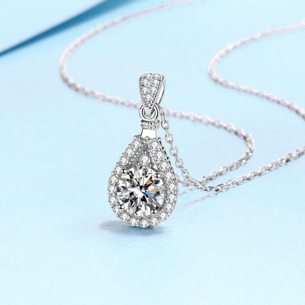 AZ669-X Fashion Trendy Luxury Classic Moissanite Diamond-set Waterdrop Necklace Women 925 Silver Party Charms Jewelry Gift - Image 4