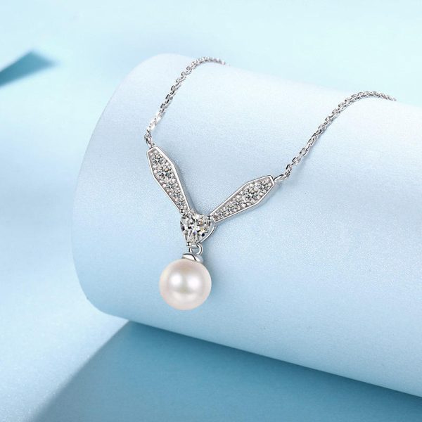 AZ794-X Fashion Luxury Classic Moissanite Diamond-set Pearl Letter V Windmill Necklace Women 925 Silver Party Jewelry Gift - Image 4