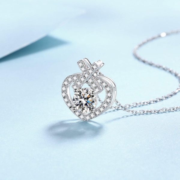 AZ798-X Fashion Trend Luxury Classic Moissanite Diamond-set Lock Heart Necklace Women 925 Silver Party Charms Jewelry Gift - Image 4