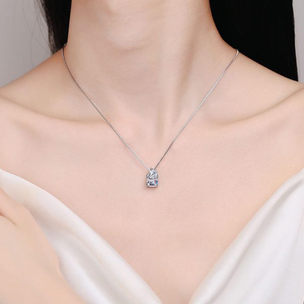 AZ805-X S925 Sterling Silver Simple Heart Square 2CT D-Color Moissanite Diamond Necklace Wedding for Women's Party Jewelry - Image 2