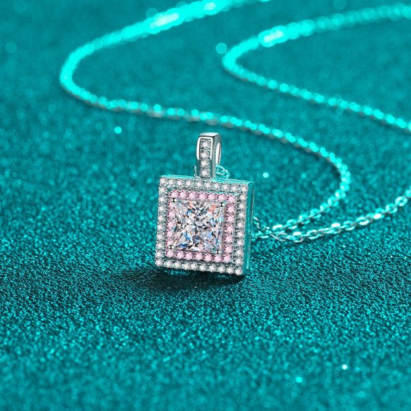 AZ807-X Fashion Trend Luxury Classic Moissanite Diamond-set 1ct Square Necklace Women 925 Silver Party Charms Jewelry Gift - Image 4