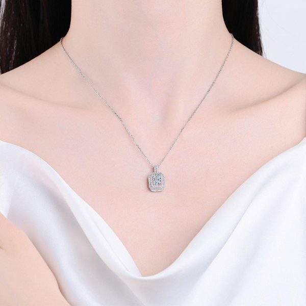 AZ809-X Luxury Platinum Pt950 Necklaces 1 carat Square Sugar Moissanite Diamond Pendant Sweet Temperament for Girlfriend Birthday Gift - Image 2