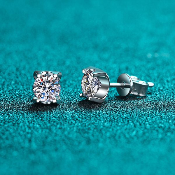 AZ170-E MoisaLuxe Official Store Sterling 925 Silver Simple Bull's Head Inlaid Moissanite Earrings Hoops Piercing Clavicle Chain Items - Image 5