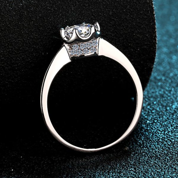 AZ017-J  D Color VVS1 EX Moissanite Ring 1ct Round Moissanite Diamond Solitaire Engagement 925 Plated Sterling Silver Ring - Image 4