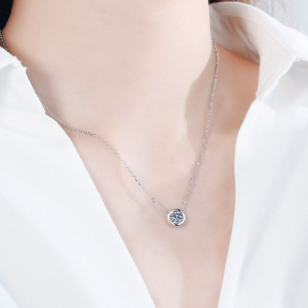 AZ160-X Lnngy 6.5mm Round Bezel Moissanite Pendant Necklace For Women 925 Sterling Silver Clavicle Chain Necklaces Jewelry Collare Mujer - Image 2