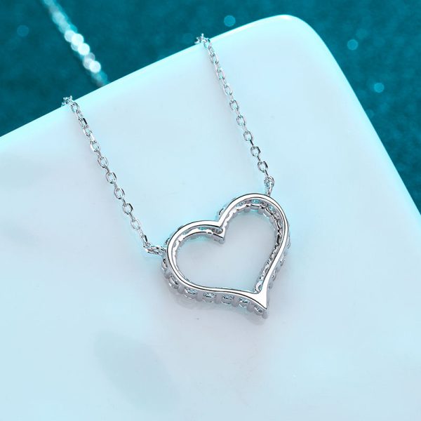 AZ223-X 18K Gold Pt950 Platinum Love-shaped Moissanite Pendant Trendy D Color Moissanite Necklace Women's Pendant - Image 4