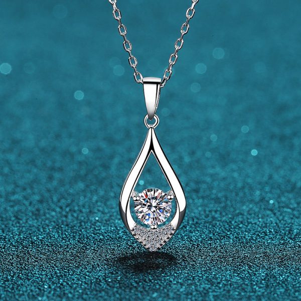 AZ041-X Designer Platinum PT950 Moissanite Necklace for Exquisite Women 0.5ct Dcolor Pendant Jewelry Wedding Sparkling Round Cut Diamond - Image 5