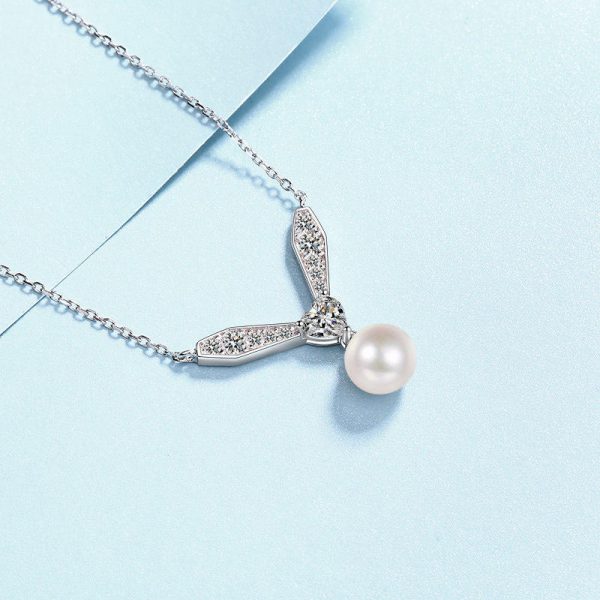 AZ794-X Fashion Luxury Classic Moissanite Diamond-set Pearl Letter V Windmill Necklace Women 925 Silver Party Jewelry Gift - Image 3
