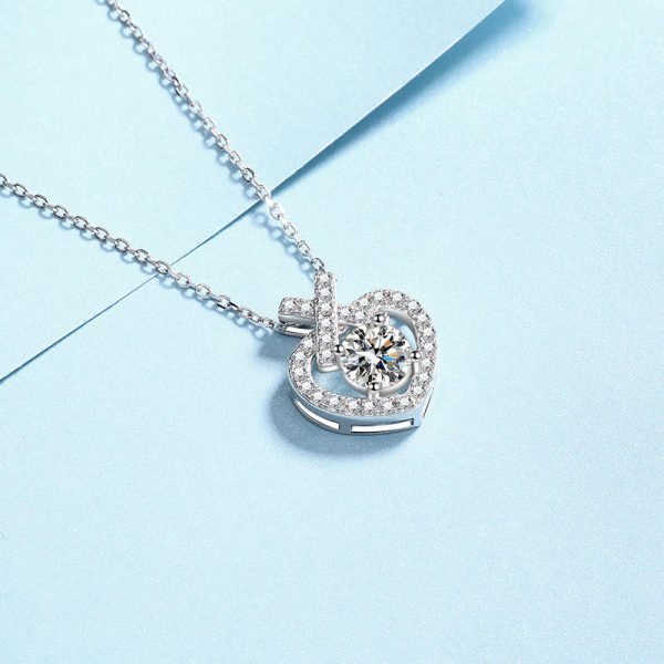 AZ798-X Fashion Trend Luxury Classic Moissanite Diamond-set Lock Heart Necklace Women 925 Silver Party Charms Jewelry Gift - Image 3
