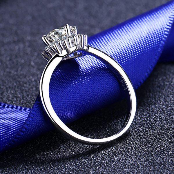 AZ016-J GRA Certified 1.0 Carat Moissanite Ring VVS1 Lab Diamond Solitaire Ring for Women Engagement Promise Wedding Bands Jewelry Gift - Image 3