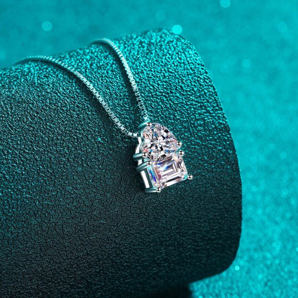AZ805-X S925 Sterling Silver Simple Heart Square 2CT D-Color Moissanite Diamond Necklace Wedding for Women's Party Jewelry - Image 5