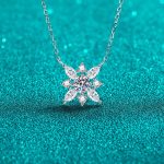 AZ866-X Fashion Trendy Luxury Classic Moissanite Diamond-set Eye Snow Flower Necklace Women s925 Silver Party Jewelry Gift - Image 3
