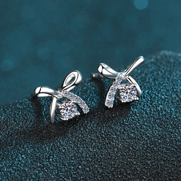 AZ083-E Moissanite Bow Stud Earrings 925 Sterling Silver Plated Pt950 Gold Four-claw Stud Earrings School Girl Wild Model - Image 3