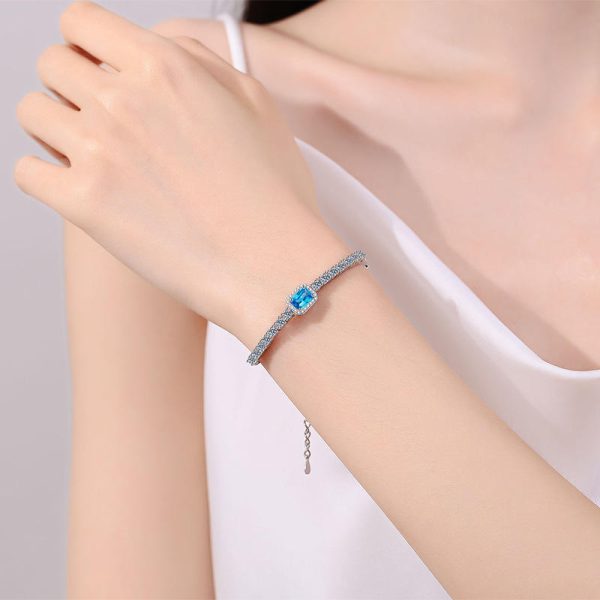 AZ986-S Exquisite PT950 Platinum Women's 2.4-carat rectangular chamfered edge row diamond blue color stone mossanite bracelet - Image 2