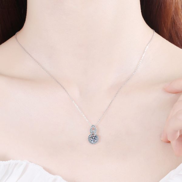 AZ186-X Platinum PT950 18K White Gold 1ct Moissanite Necklaces Pendant for Women Luxury Gift Packaging Jewelry - Image 2