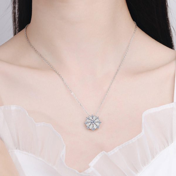 AZ354-X 925 sterling silver necklace women's Moissanite luxury diamond fashion pendant Jewelry - Image 2