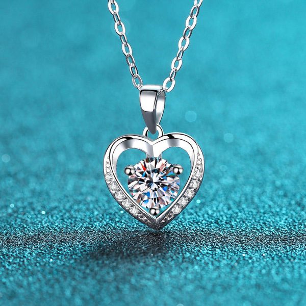 AZ385-X Certified GRA Moissanite Heart Necklace 1.0ct Women Gemstone S925 Silver Pendant Wedding Valentine's Day Gift Wholesale - Image 5