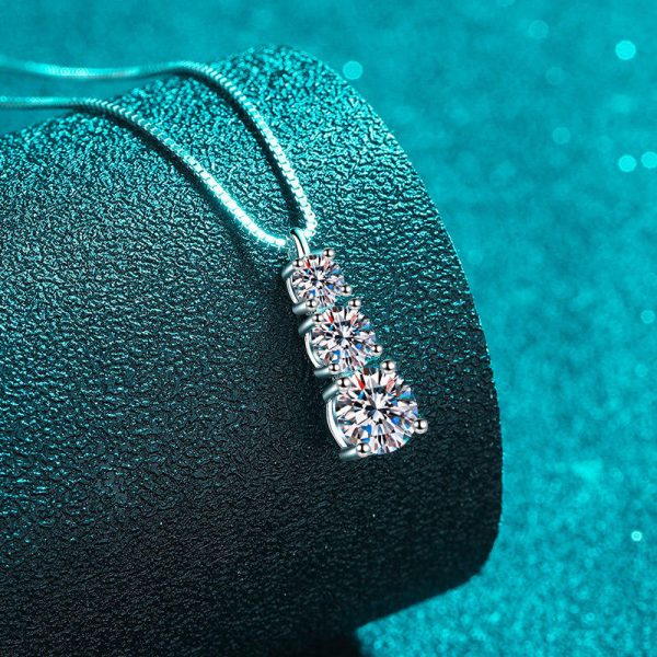 AZ719-X 1.8 Carat 3 Stone Blue Green White Color Moissanite Pendant Necklkace For Charm Lady With Certificate Silver 925 Jewelry Gift - Image 5