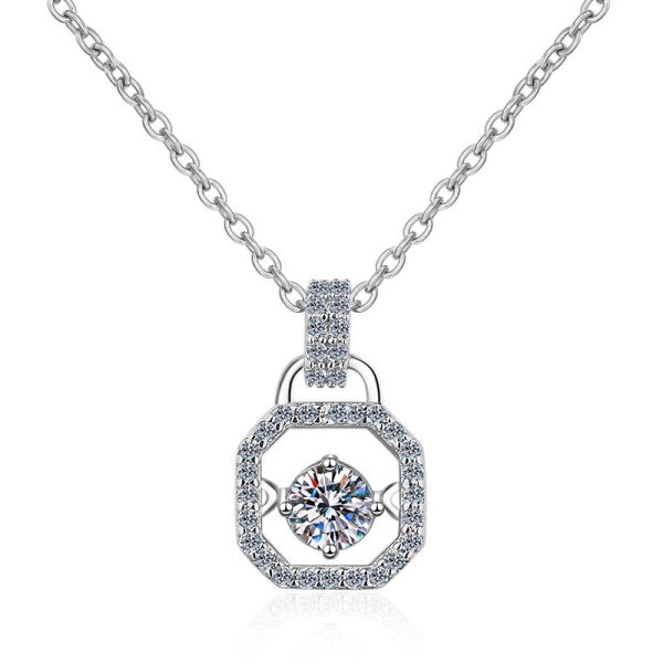 AZ123-X Fashion Trend Luxury Classic 0.5Ct Moissanite Nimble Lock Square Necklace For Women 925 Silver Party Charm Jewelry