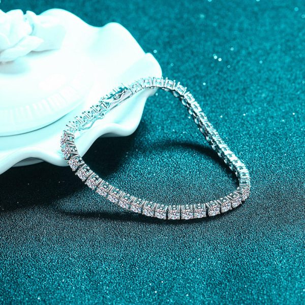 AZ472-S Fashion Luxury Trend Classic Diamond-set Moissanite Paws 4 Bracelet For Women s925 Silver Jewelry Paryt Charm Gift - Image 3