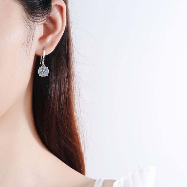 AZ180-E Fashionable Ladies Moissanite Earrings Silver Jewelry Cute Tiny Clear Moissanite Drop Earrings Gift for Girls - Image 2