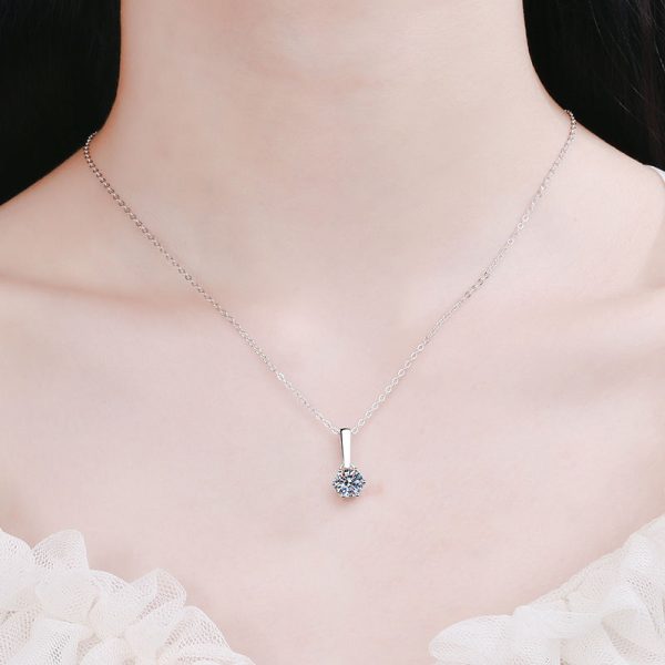 AZ230-X Fashion Trendy Luxury Classic Moissanite Diamond-set Paw 6 Necklace For Women 925 Silver Party Charms Jewelry Gift - Image 2