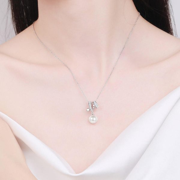 AZ507-X S925 Sterling Silver Clavicle Chain for Women Cross Design 8mm Flawless Pearl Moissaniter Women - Image 2