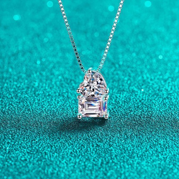 AZ805-X S925 Sterling Silver Simple Heart Square 2CT D-Color Moissanite Diamond Necklace Wedding for Women's Party Jewelry - Image 3