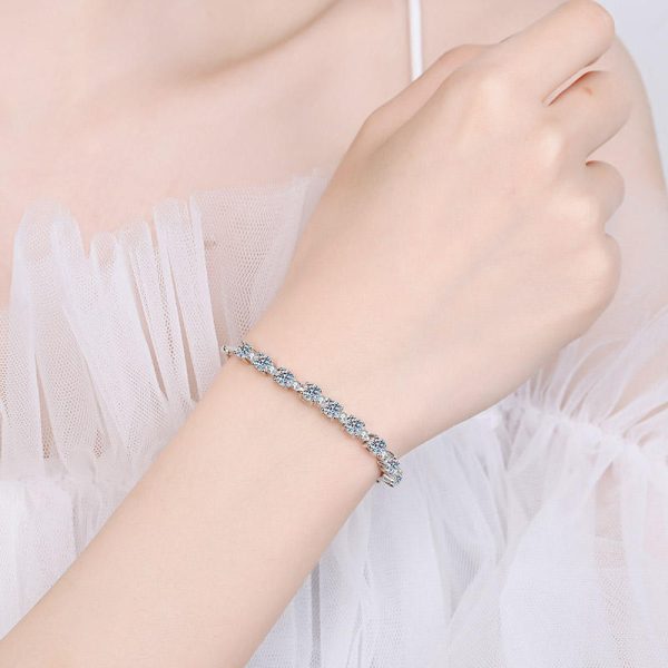 AZ376-S  Women Bracelet S925 Sterling Silver Row Diamond Bracelet 9 Stones D Color Moissanous Hand Chain Wedding Party Jewelry - Image 2