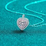 AZ808-X Fashion Trend Luxury Classic Moissanite Diamond-set Fine Heart Necklace Women 925 Silver Party Charms Jewelry Gift - Image 3