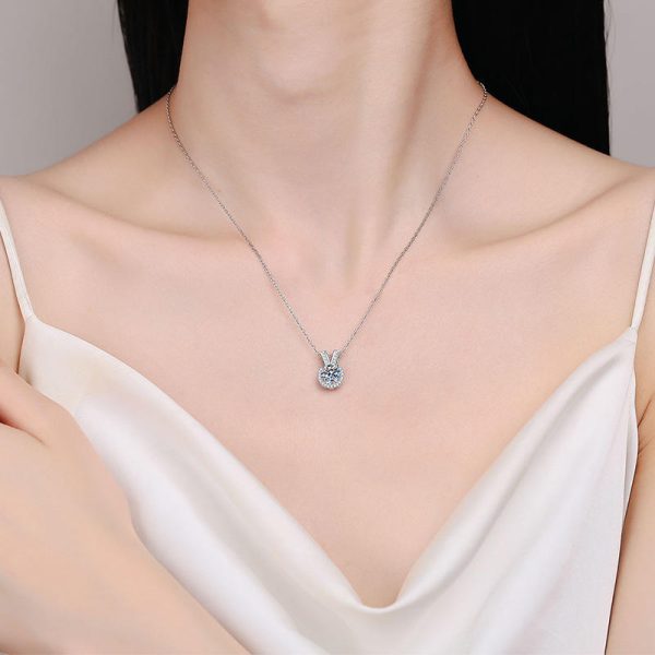 AZ847-X Fashion Trend Luxury Classic Moissanite Diamondset 1ct V Round Necklace Women 925 Silver Party Charms Jewelry Gift - Image 2
