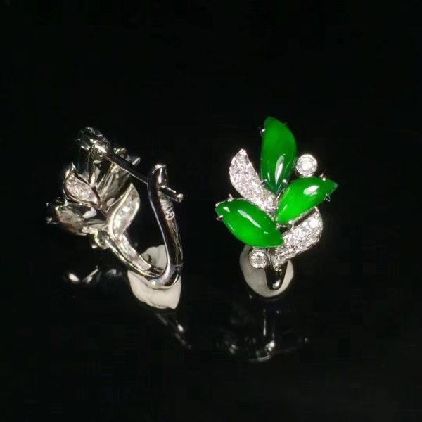 Natural Jadeite earrings for women exquisite and elegant suitable for daily wear light luxury high-end jewelry - Image 3
