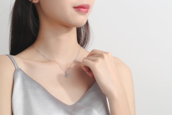 AZ078-X 0.5-5CT D Color Moissanite Pendant for Women 925 Sterling Silver Necklace with Certificate of Authenticity - Image 2