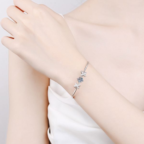 AZ444-S  1Ct GBA Certified S925 Sterling Silver Moissanite Butterfly Knot Charm Bracelet Korean Style Lightweight Free Gift Box for Woman - Image 2