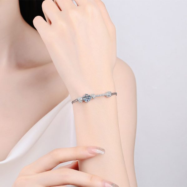AZ802-S 2Ct Moissanite Dual Chain Toggle Design Bracelet S925 Pure Silver for Women Free Gift Box Exquisite Outfit Shines Brightly - Image 2