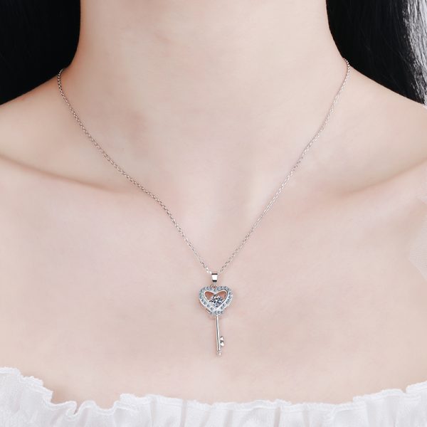 AZ220-X Moissanite Necklace Love Heart Key Pendant 0.5ct Sterling Silver D VVS1 Lab Diamond with GRA Certificate Necklace for Women - Image 2