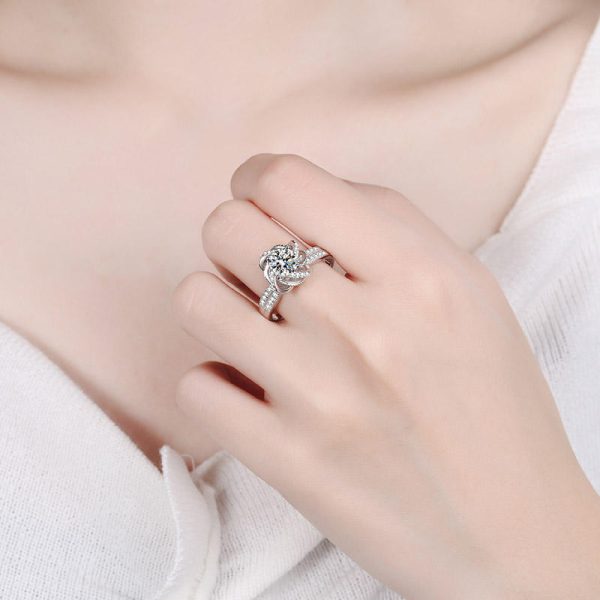 AZ280-J S925 Silver Moissanite Rings D Class 2 Carat Retro White Personality Women Ring Jewelry Accessories - Image 2